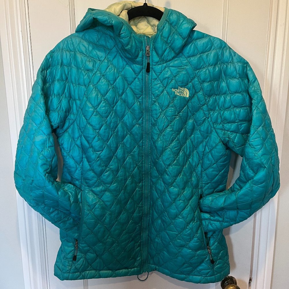Woman's The North Face Down Puffy - Teal L